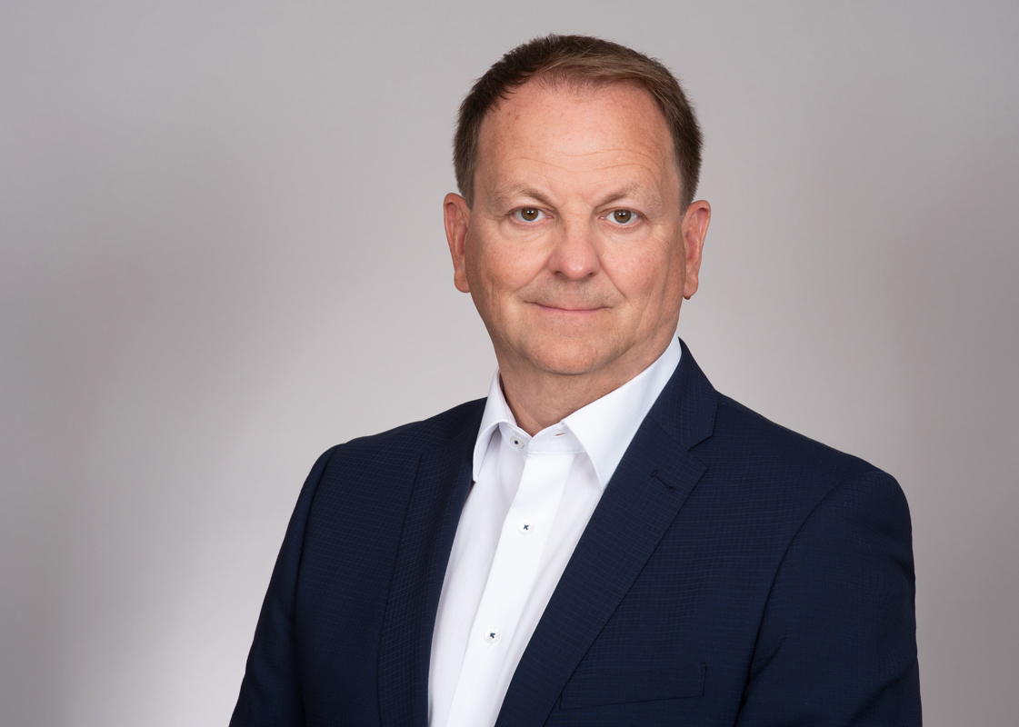 Zum 1. Juli 2021 verantwortet Oliver Brandt die Leitung des Vertriebsgebietes Norddeutschland beim Trierer Flachdachsystem-Hersteller alwitra GmbH.|Foto: Oliver Brandt