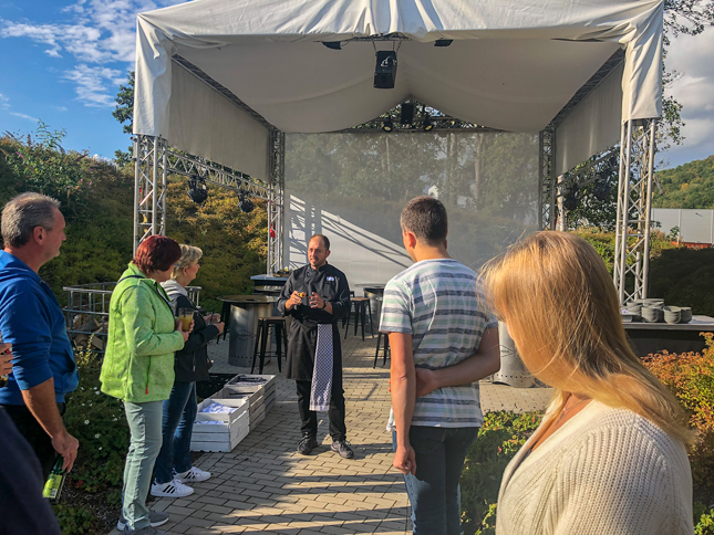 Neun Mal hieß es im September 2020 „Herzlich willkommen zu Meat & Greet“ auf dem Gelände des Iserlohner Fliesenzubehörspezialisten und Systemanbieters Blanke Systems GmbH.|Foto: Blanke