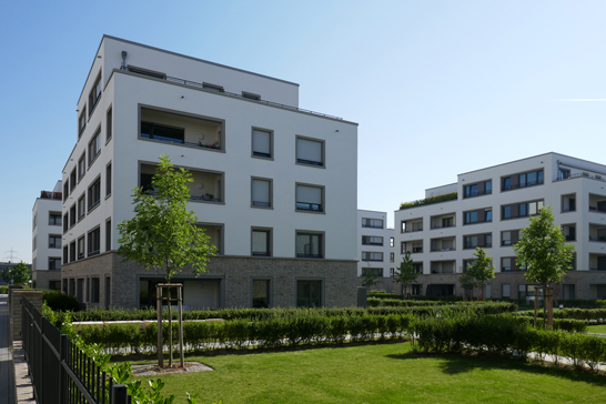 Trotz unterschiedlicher Anforderungen bietet Mauerwerk aus UNIKA Kalksandstein eine tragfähige und sichere Basis für moderne Gebäude.|Foto: UNIKA
